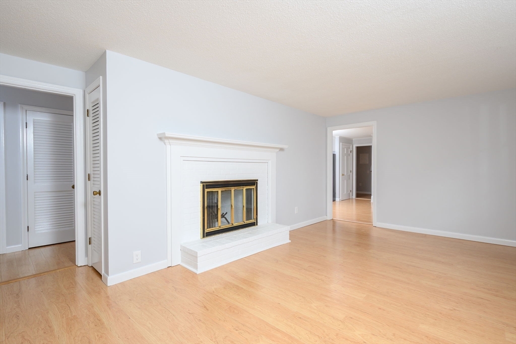 101 Maushop Property Photo 19
