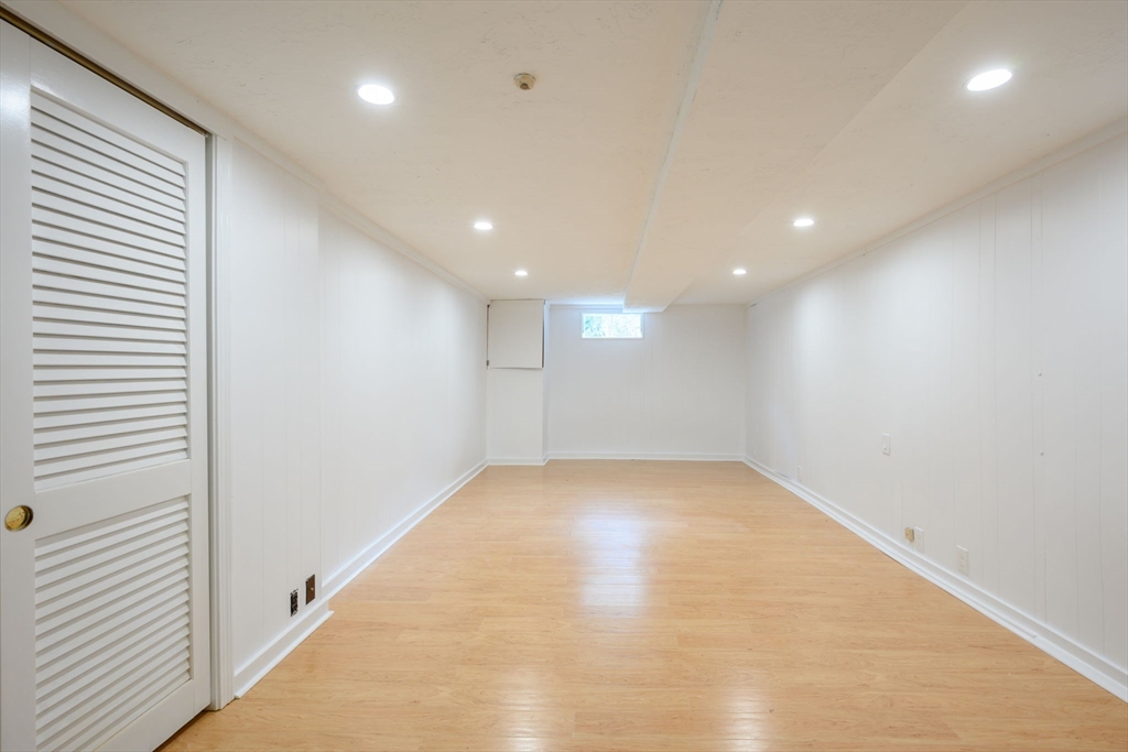 101 Maushop Property Photo 33