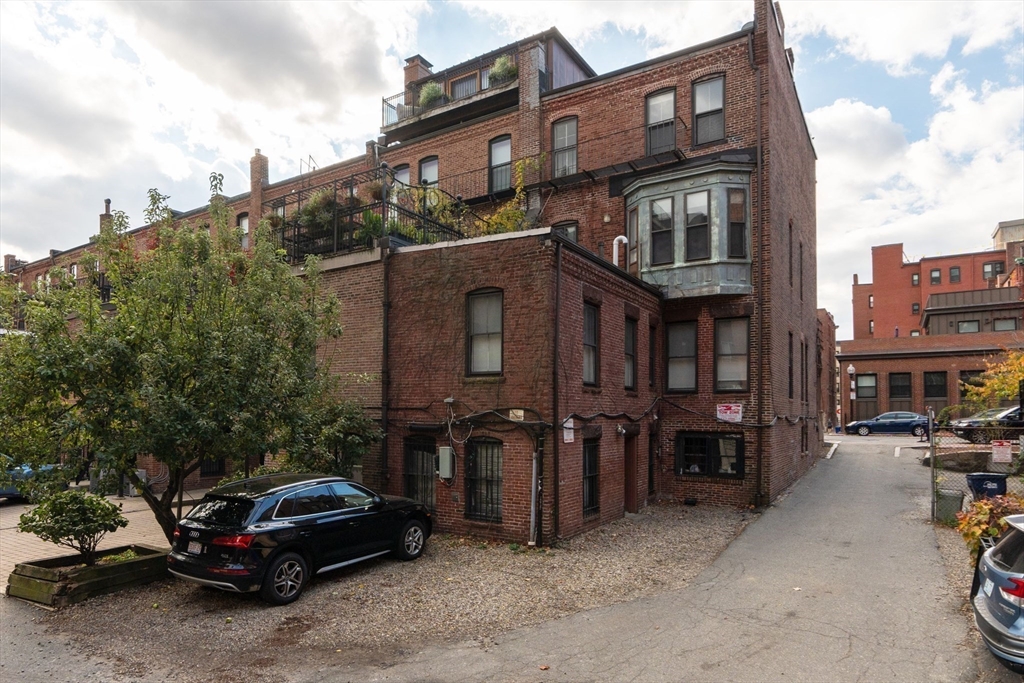 16 Cumberland St Property Photo 6