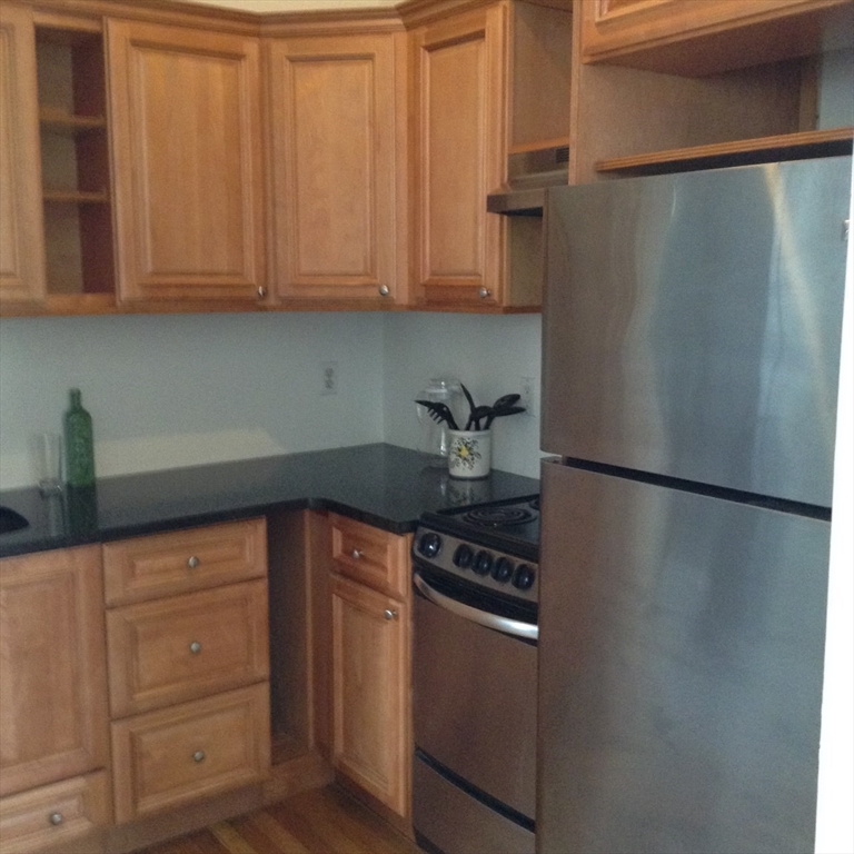 16 Cumberland St Property Photo 15