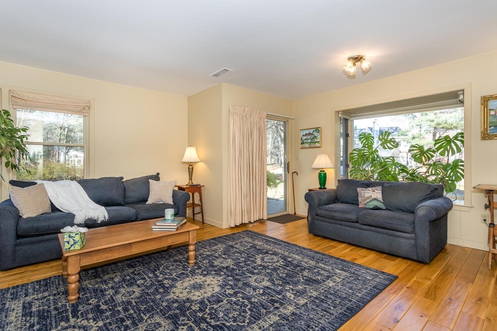 3 Sycamore Ct # 3 Property Photo 4