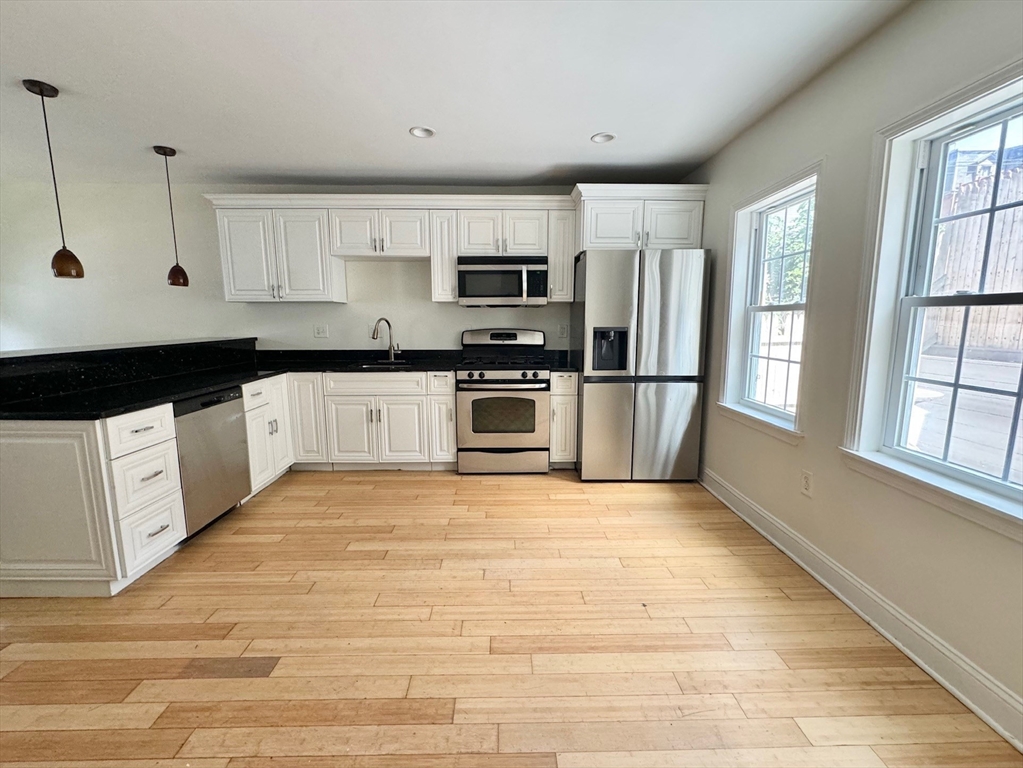5 Saint James Place Property Photo 1