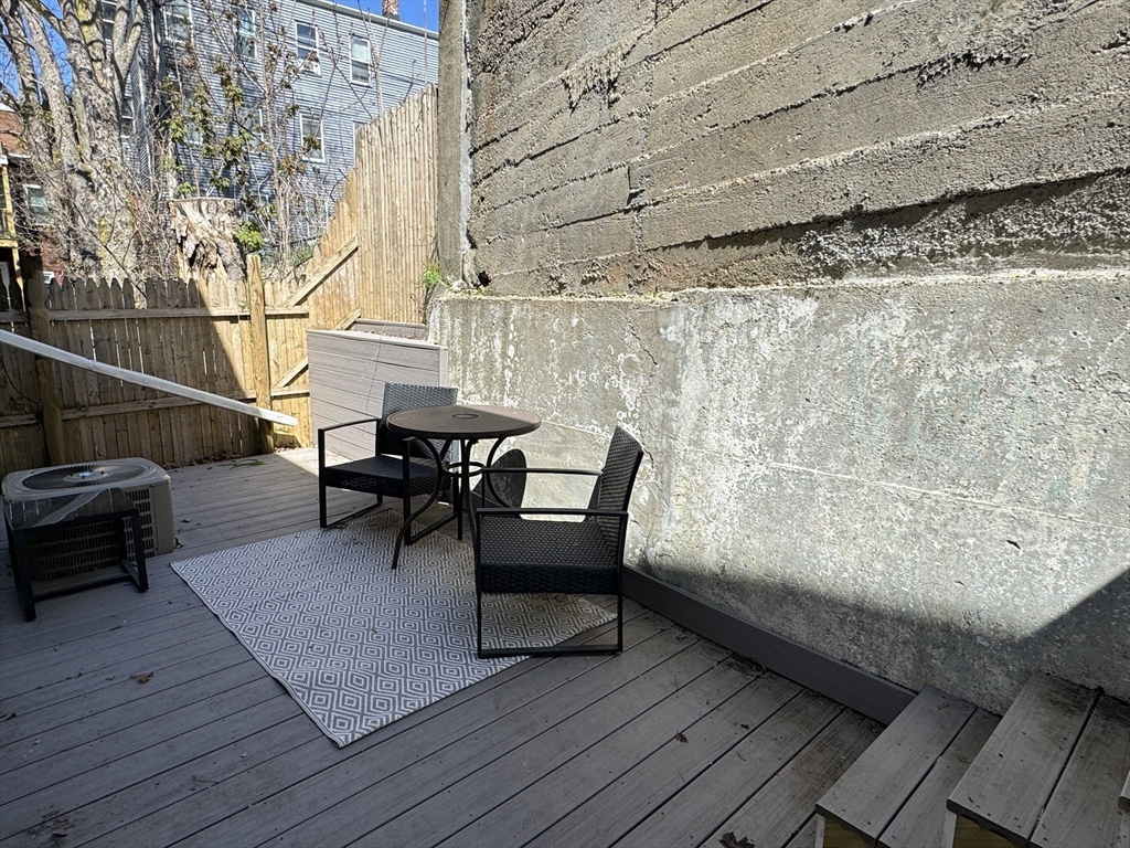 5 Saint James Place Property Photo 9