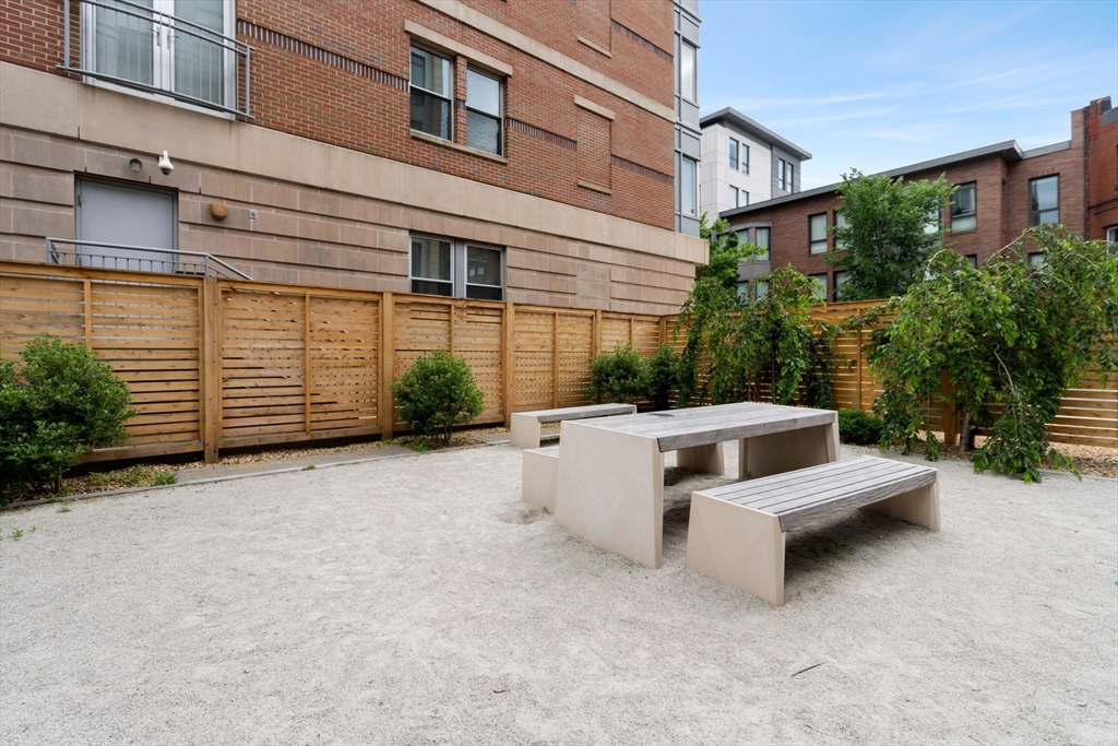839 Beacon Street # 409 Property Photo 12