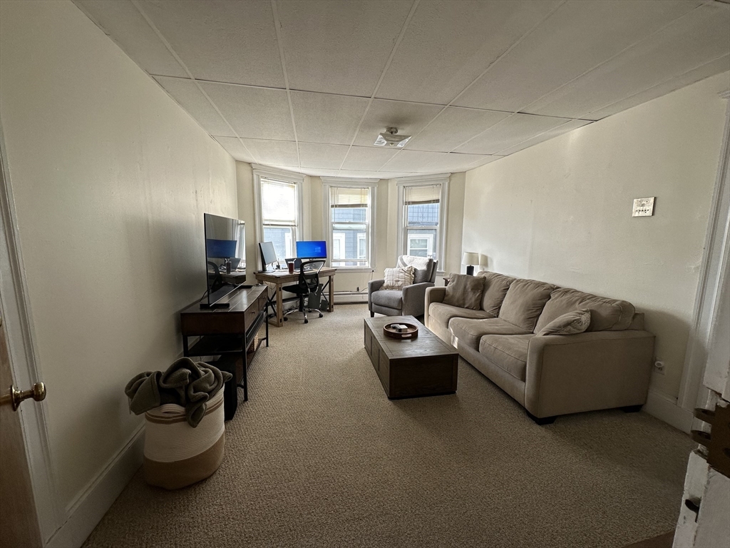 110 Thurston # 4 Property Photo 6
