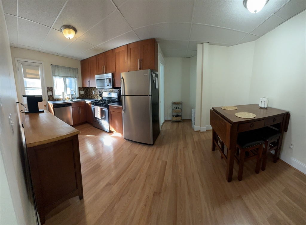 110 Thurston # 4 Property Photo 14