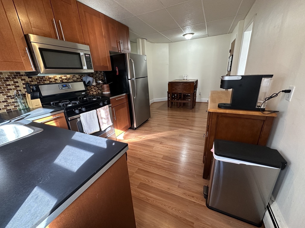 110 Thurston # 4 Property Photo 16