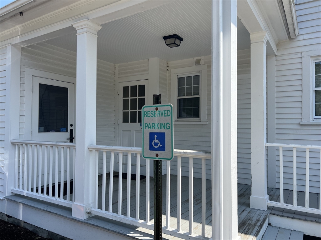 20 Common St Property Photo 15