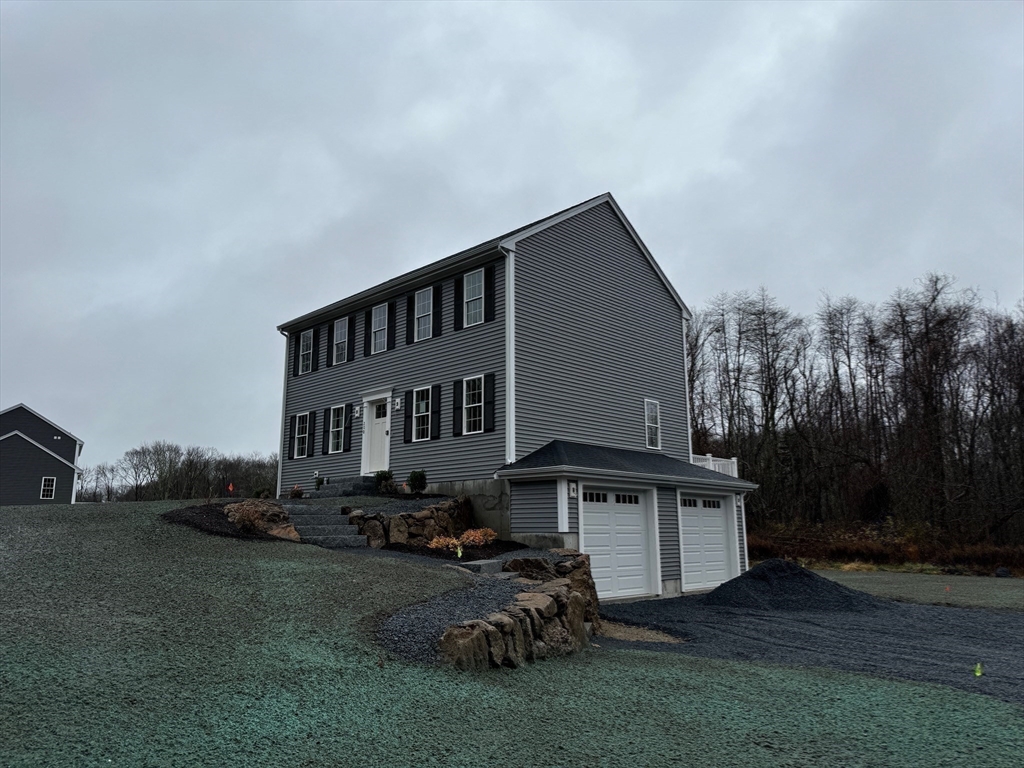200 Pine St Property Photo 40
