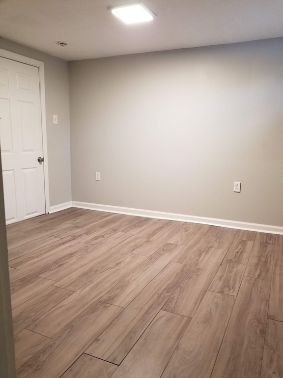 5 Elm Ave # B Property Photo 5