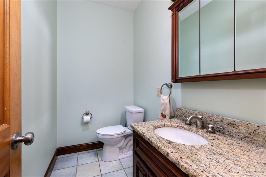 92a Nashua Rd. Property Photo 20