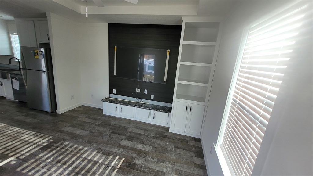 98 Newbury # 4a Property Photo 7