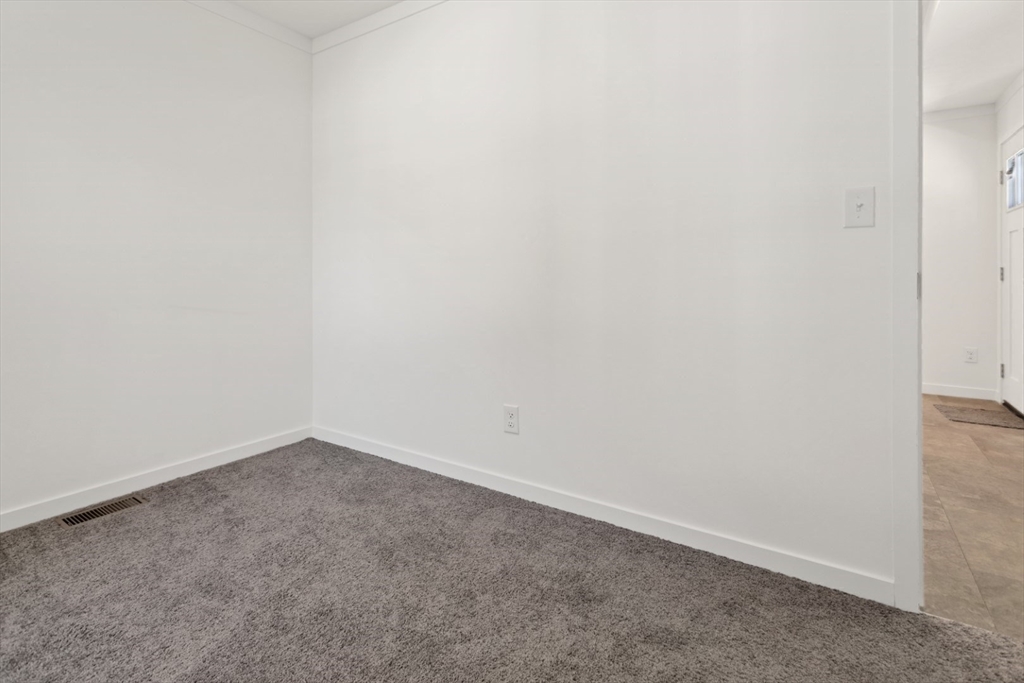 98 Newbury # 4a Property Photo 24