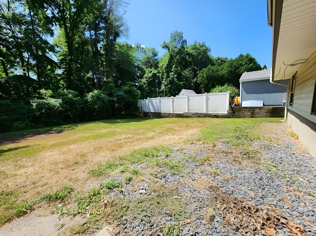 109 Armiston Street Property Photo 17