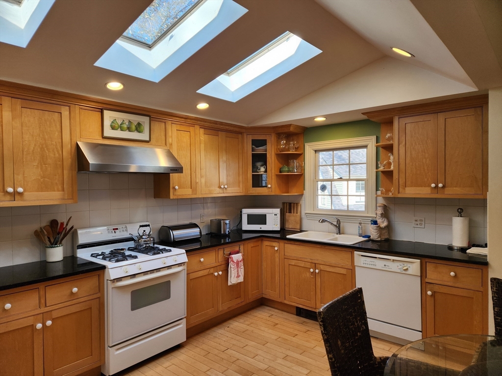 3 Arlington Street Property Photo 1