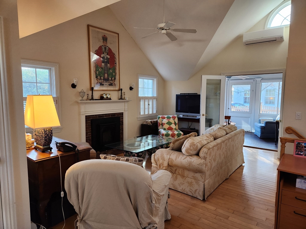 3 Arlington Street Property Photo 8