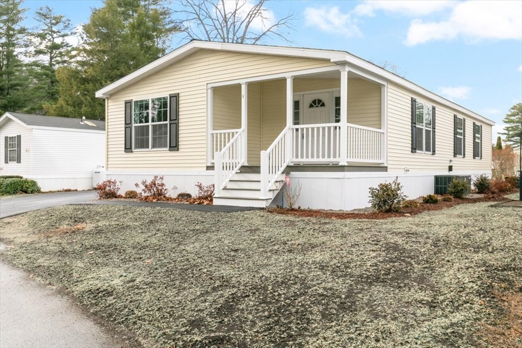 3 B Street Property Photo