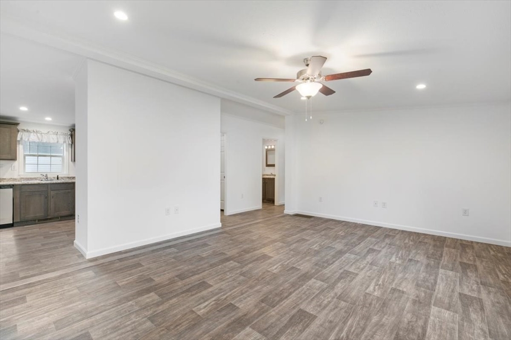 3 B Street Property Photo 6