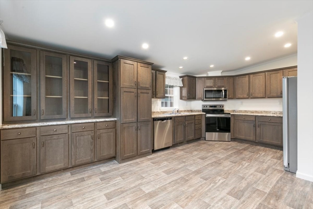 3 B Street Property Photo 10