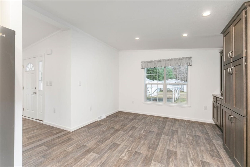 3 B Street Property Photo 14