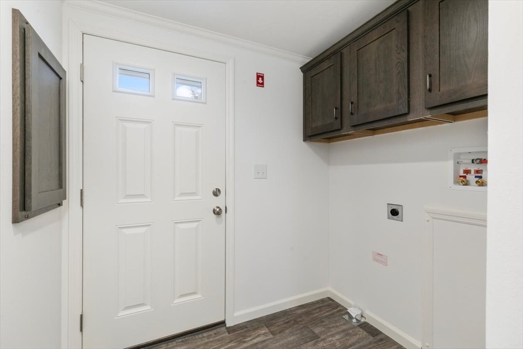 3 B Street Property Photo 16