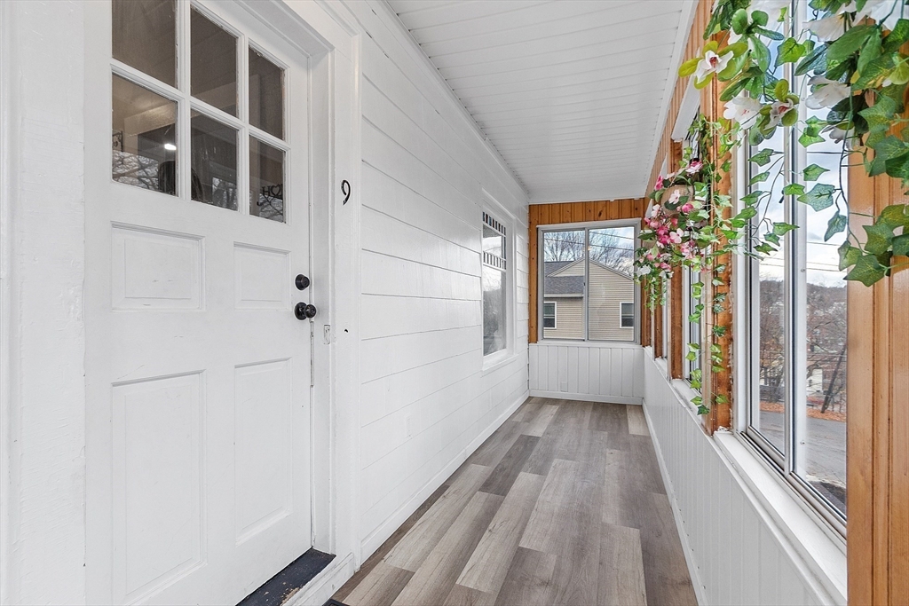 9 Portland St Property Photo 5
