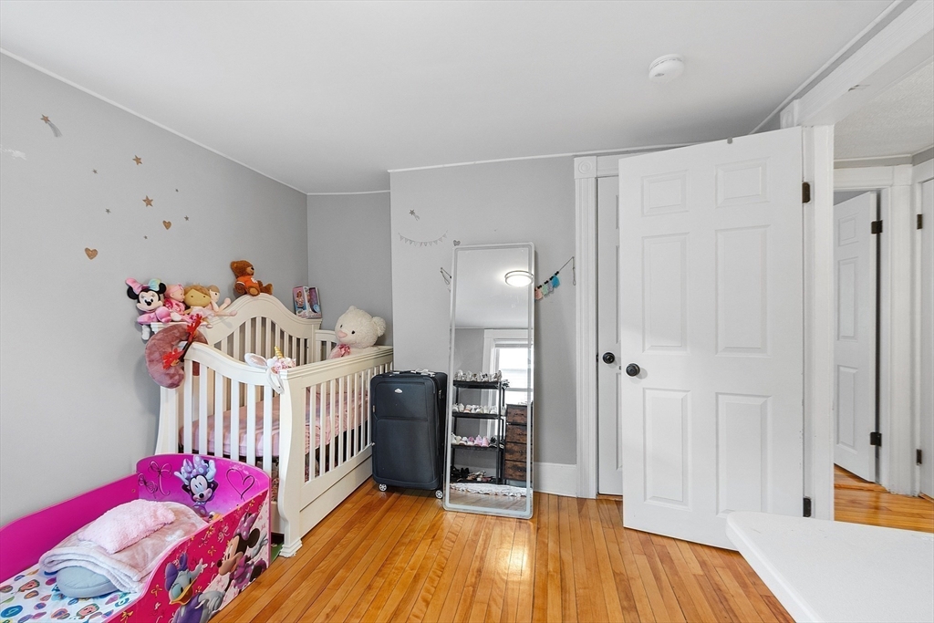 9 Portland St Property Photo 28