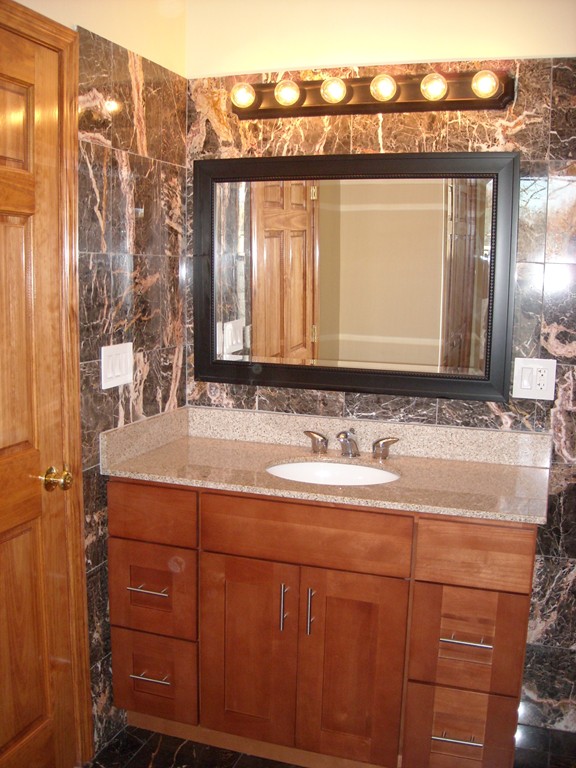 194 Auburn Street # 2 Property Photo 13