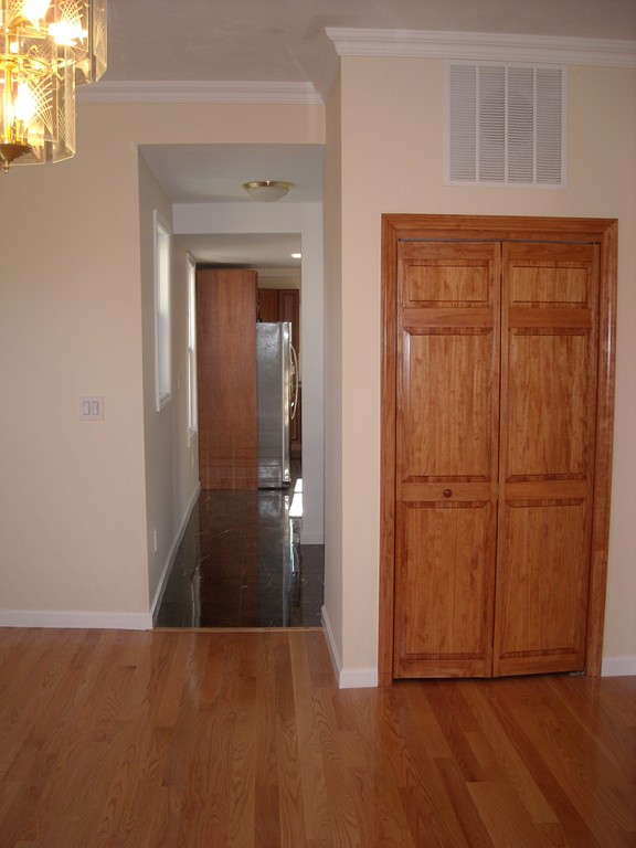 194 Auburn Street # 2 Property Photo 14