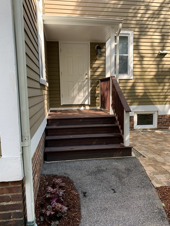 194 Auburn Street # 2 Property Photo 15