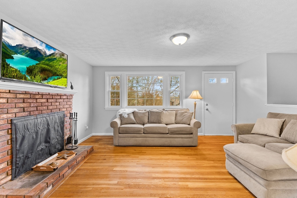 8 Observatory Ln Property Photo 8