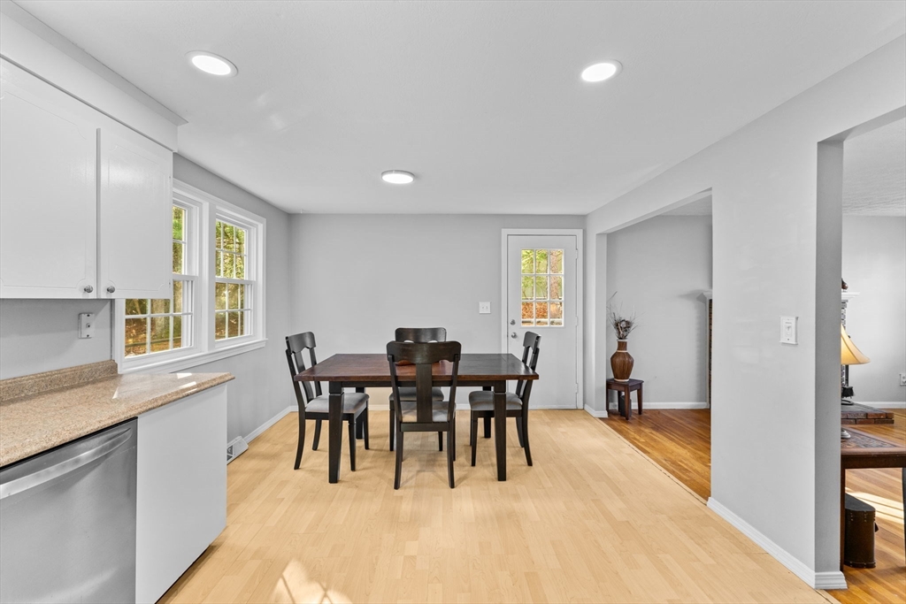 8 Observatory Ln Property Photo 19