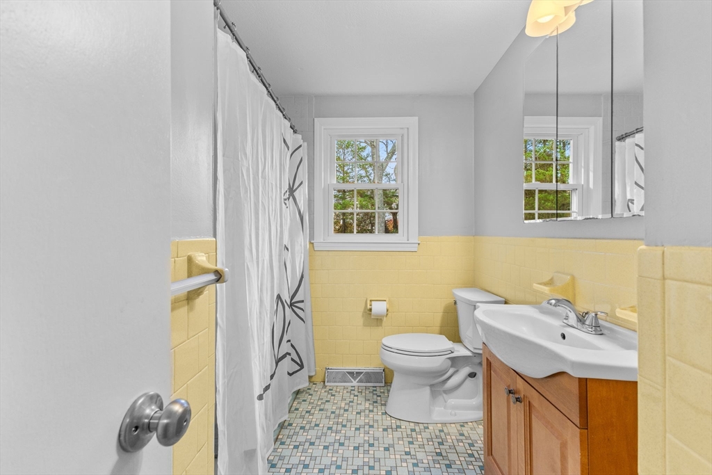 8 Observatory Ln Property Photo 32