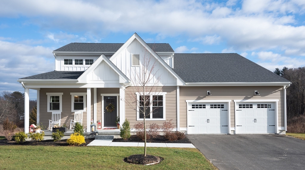 27 Mantell Rd Property Photo 1