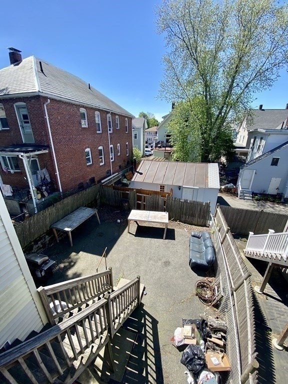 79 Cushing St Property Photo 14