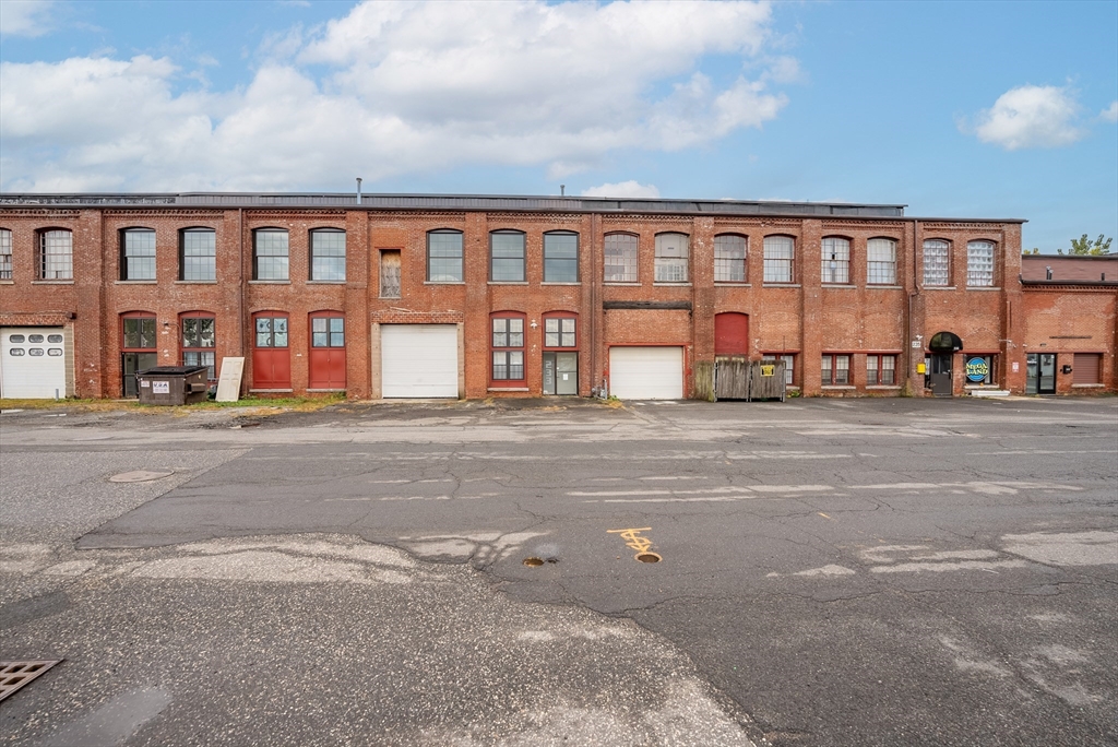 233 Western Avenue Property Photo 1