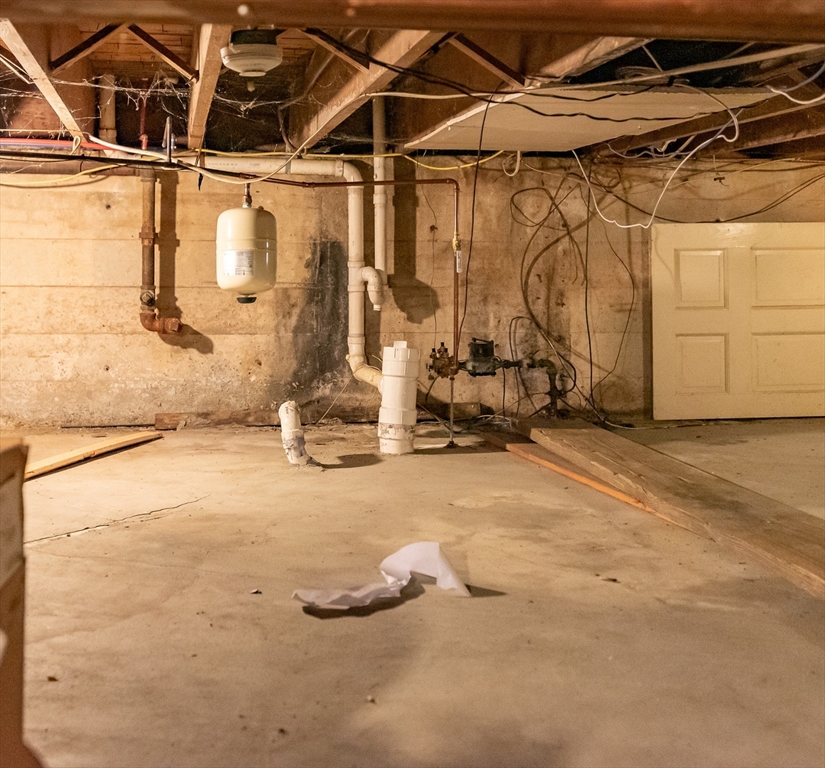 420 Social Property Photo 33