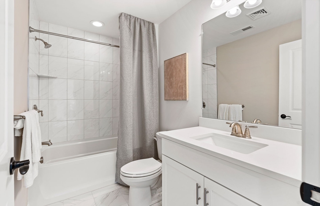 5 Mason Way # 68 Property Photo 24