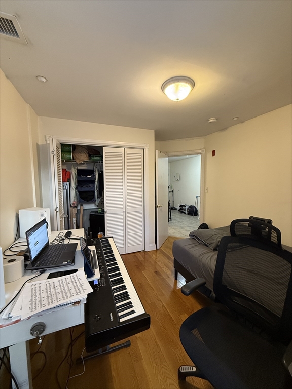 90 Westland Ave # 203 Property Photo 6