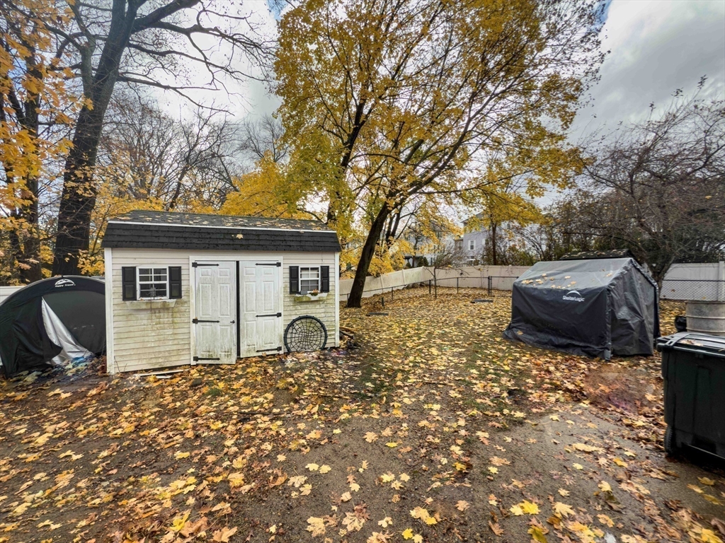19 Metcalf Ave Property Photo 30