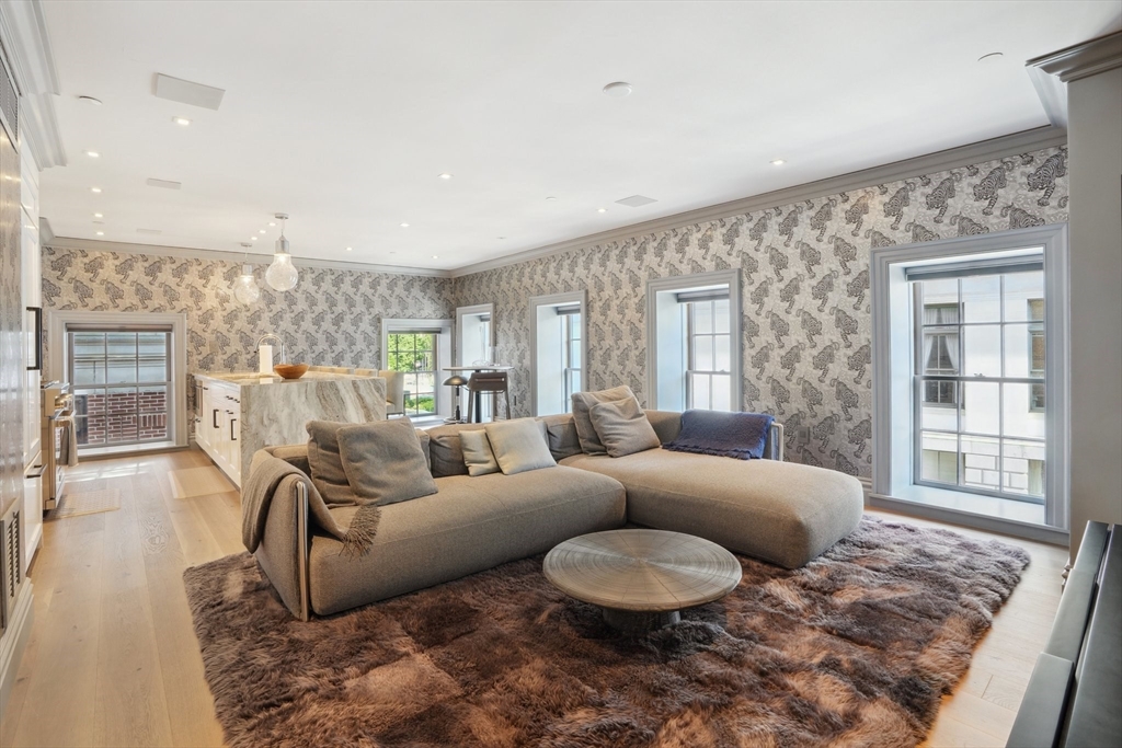 32 Derne St # 4c Property Photo 1