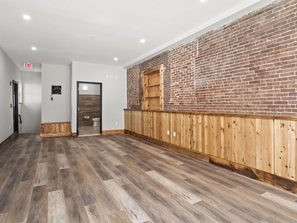 138 Middlesex Street # 134 Property Photo 3