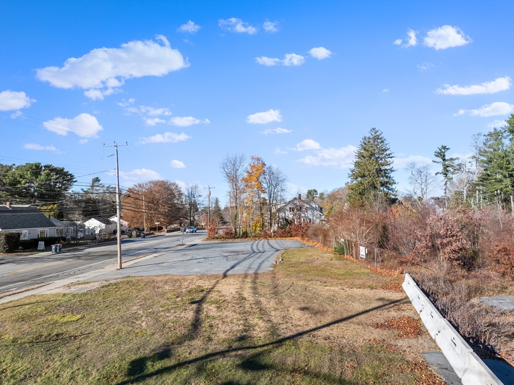 3388a Acushnet Ave Property Photo 7