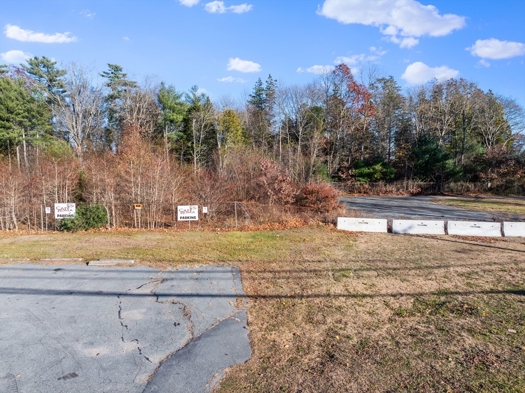 3388a Acushnet Ave Property Photo 12