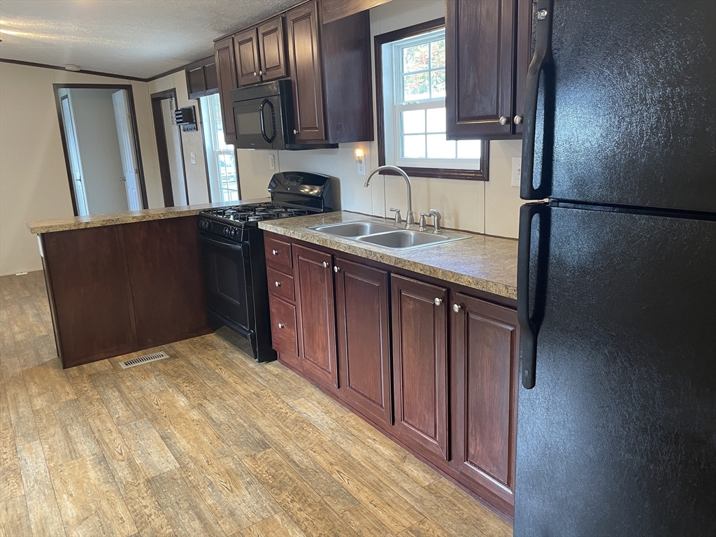 151 Hartford Turnpike # 41 Property Photo 7