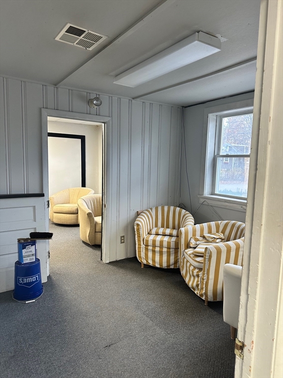 452 Randolph St Property Photo 17