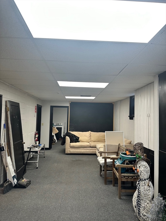 452 Randolph St Property Photo 18