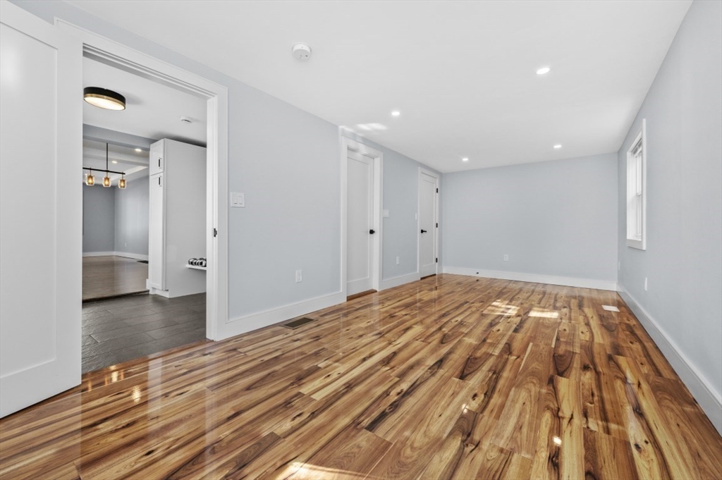 7 Yukon Avenue # 0 Property Photo 6