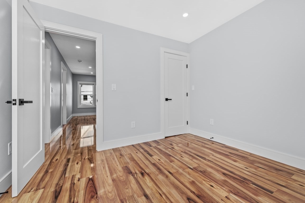 7 Yukon Avenue # 0 Property Photo 12
