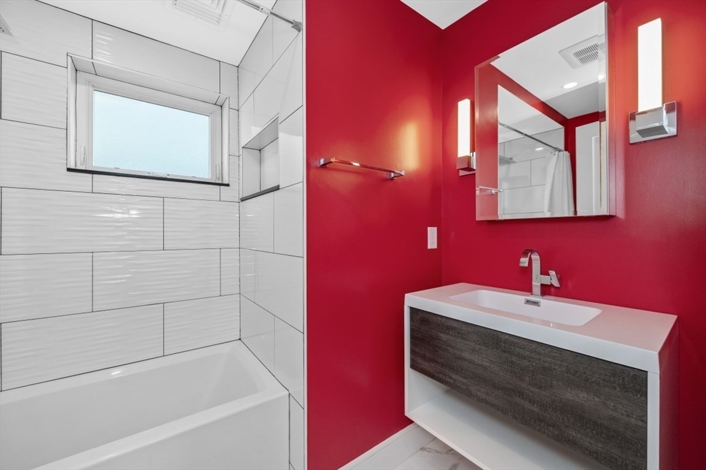 7 Yukon Avenue # 0 Property Photo 14